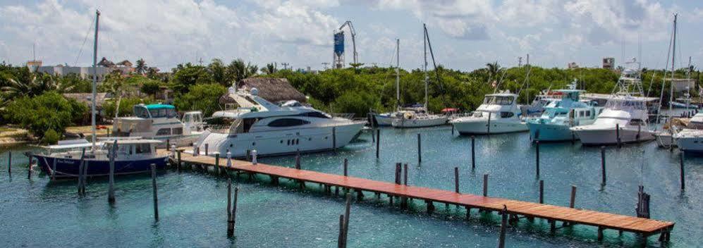 Marina Paraiso Isla Mujeres Hotel Eksteriør billede